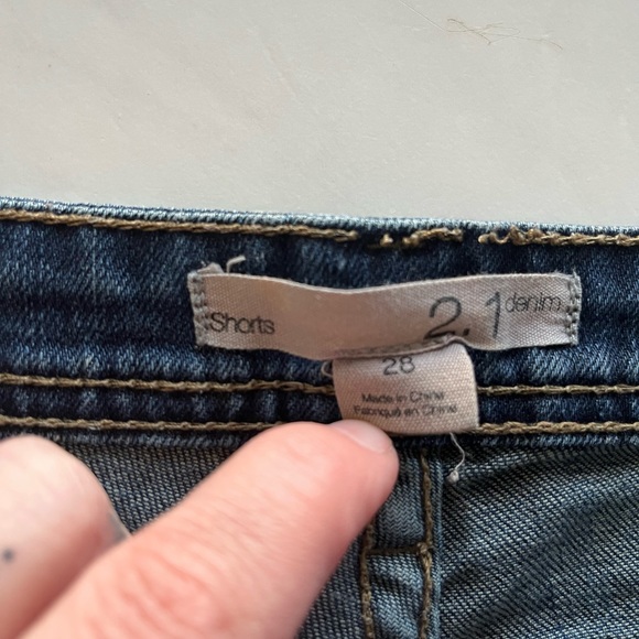 Forever 21 Jean Shorts - Picture 3 of 3